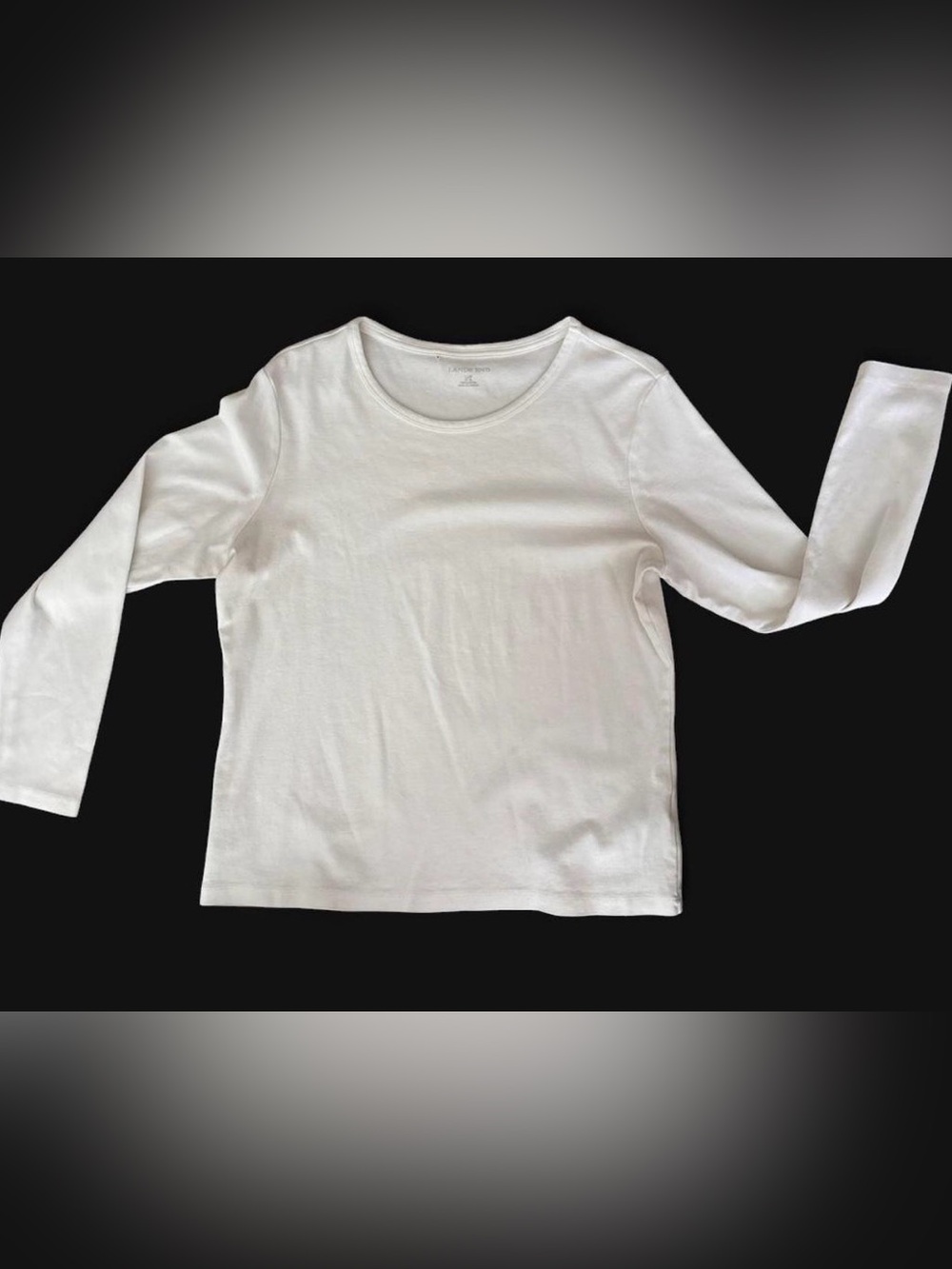 Lands' End White Long Sleeve Crewneck Tee